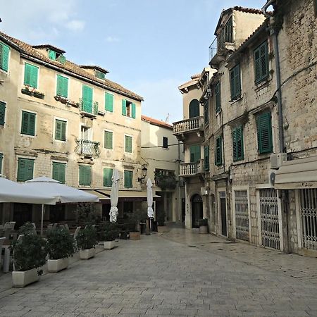Apartment Old Town Hacienda Split Bagian luar foto